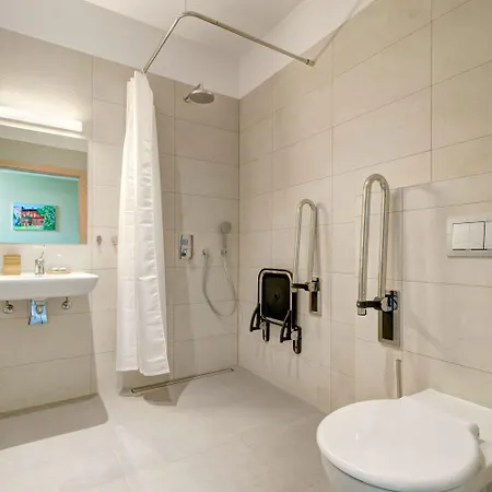 Bed & Breakfast Ratusz 4*