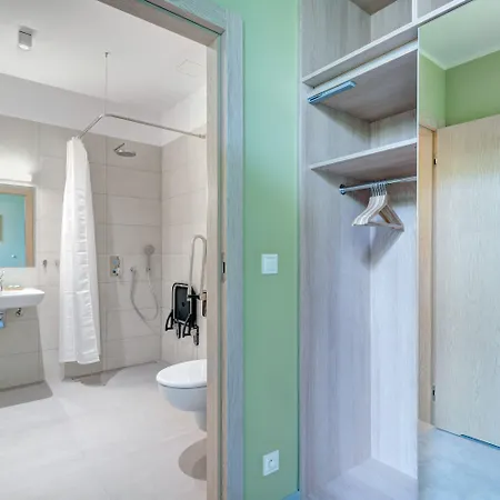 Ratusz Bed & Breakfast 4*