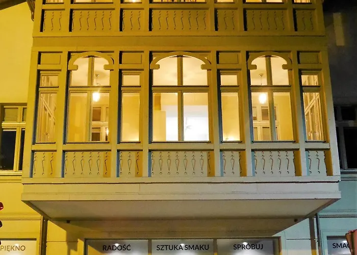 Ratusz فندق مبيت وإفطار 4*