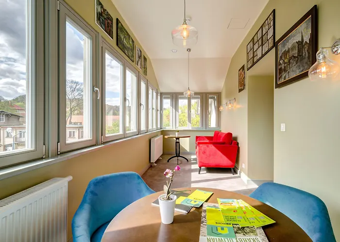 Ratusz Alojamento de Acomodação e Pequeno-almoço Gdańsk