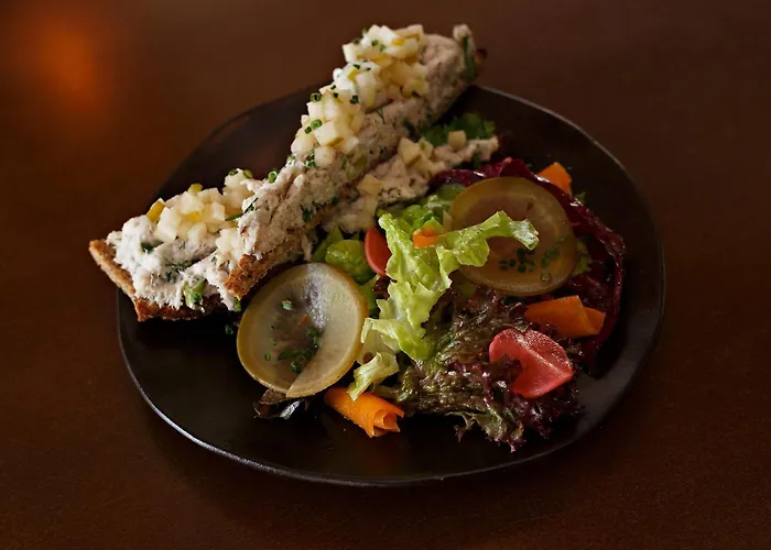 Ratusz Alojamento de Acomodação e Pequeno-almoço 4*